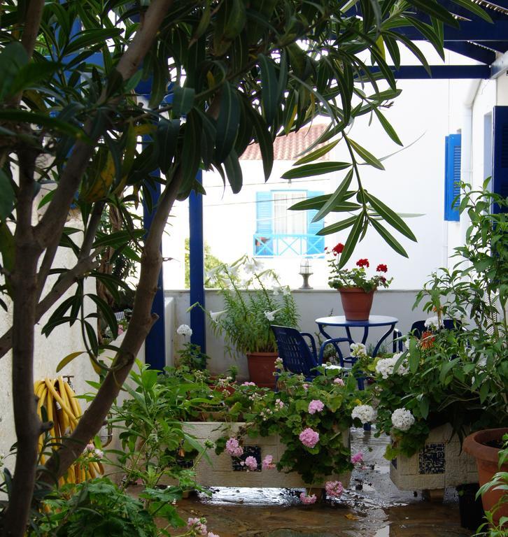 Idroussa Apartamento Batsi  Exterior foto
