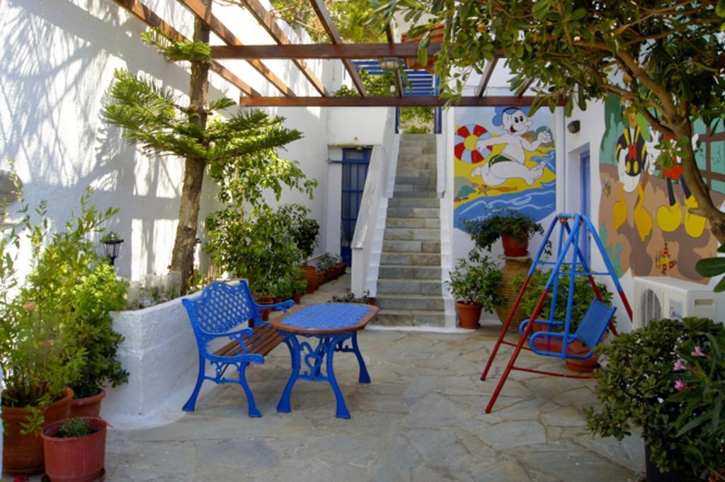 Idroussa Apartamento Batsi  Exterior foto