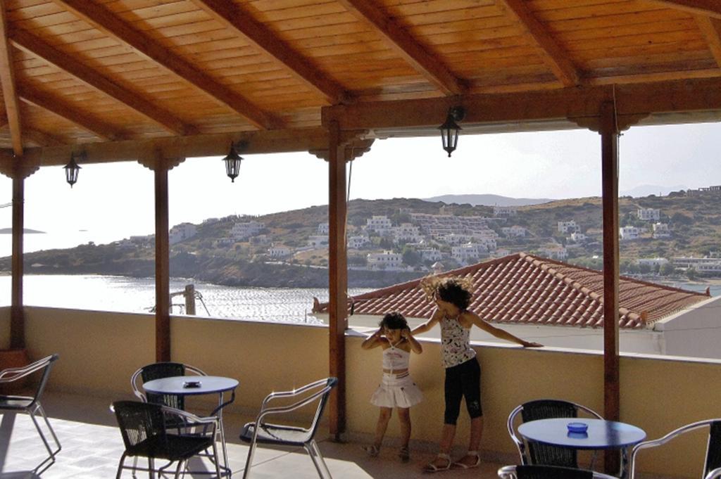 Idroussa Apartamento Batsi  Exterior foto